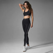 Airlift Bra & High-Waist Legging